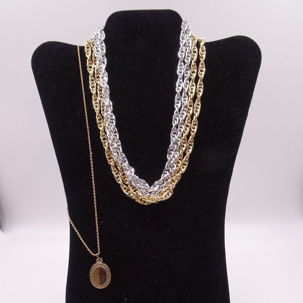 3 Vintage Women's Sarah Coventry Necklaces Lot